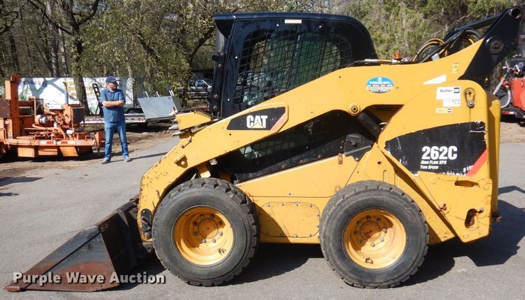 image for item KU9989 2012 Caterpillar 262C  skid steer loader