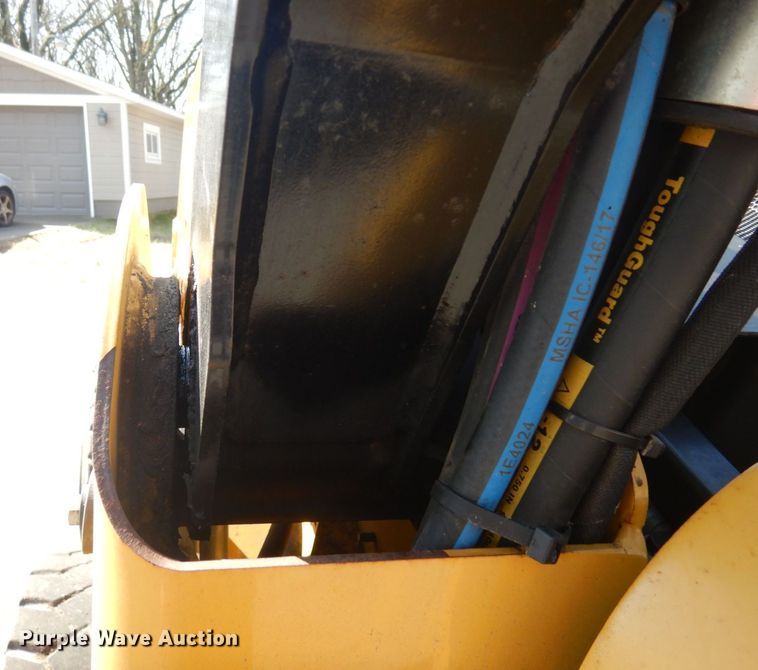 image for item KU9989 2012 Caterpillar 262C  skid steer loader