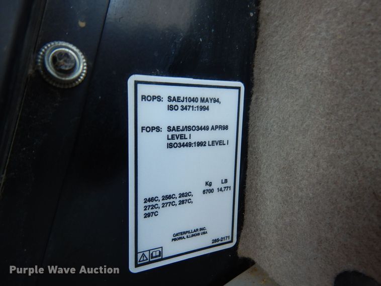 image for item KU9989 2012 Caterpillar 262C  skid steer loader
