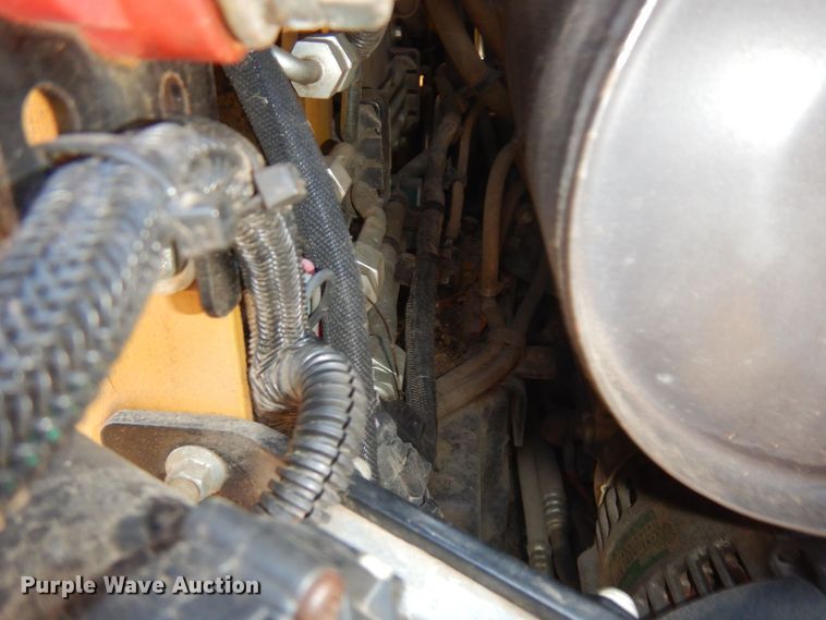 image for item KU9989 2012 Caterpillar 262C  skid steer loader