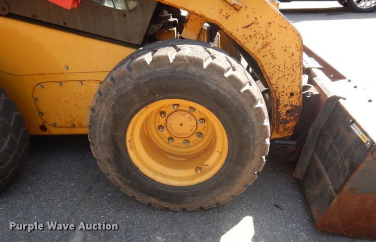 image for item KU9989 2012 Caterpillar 262C  skid steer loader