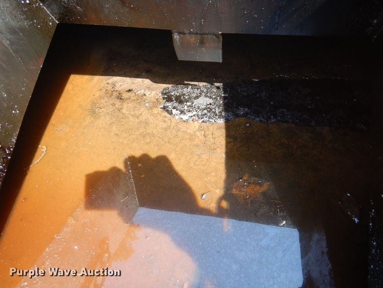 image for item KU9990 1994 Stepp  melter applicator