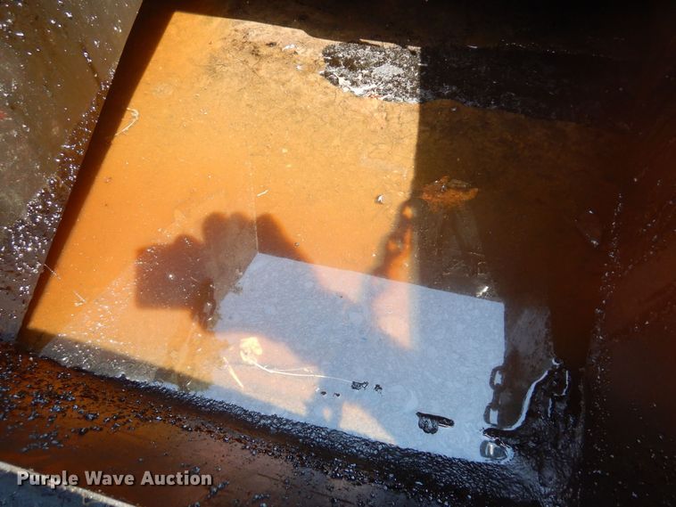 image for item KU9990 1994 Stepp  melter applicator