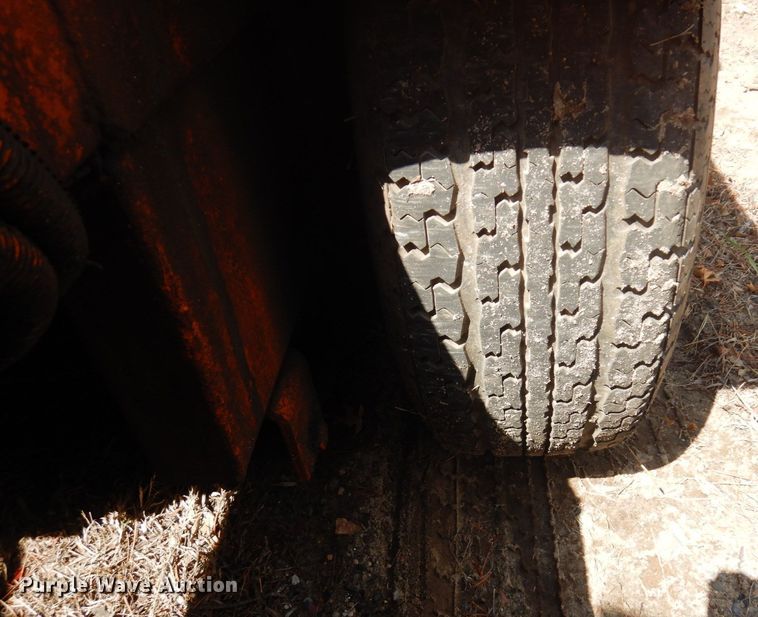 image for item KU9990 1994 Stepp  melter applicator