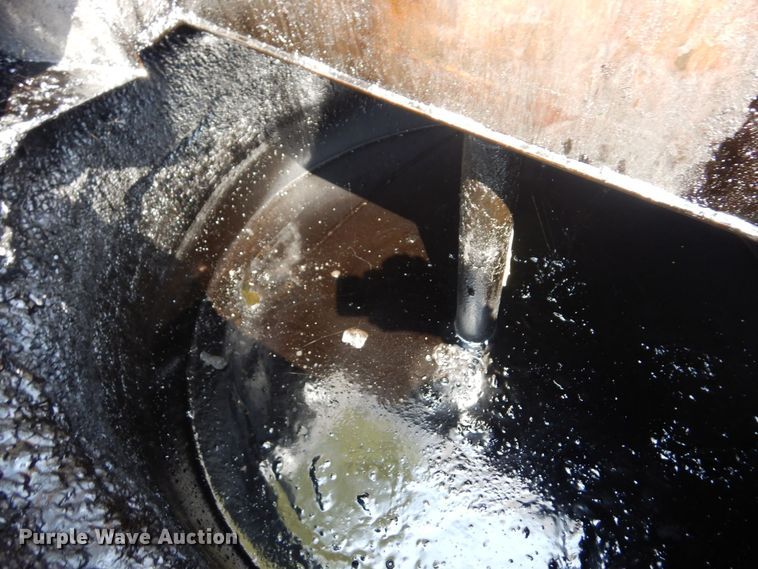 image for item KU9991 1994 Cimline 105D  melter applicator