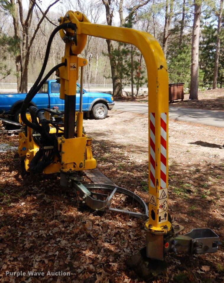 image for item KU9999 US Ditcher  guardrail mower