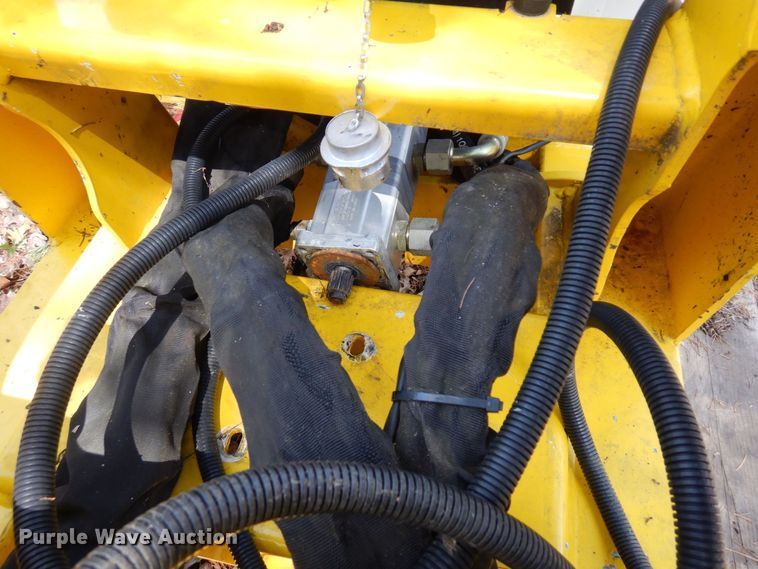 image for item KU9999 US Ditcher  guardrail mower