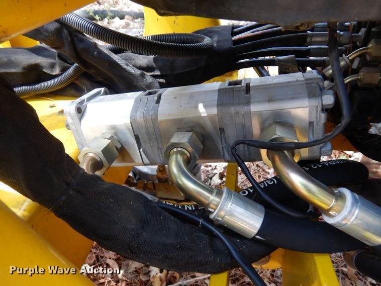 image for item KU9999 US Ditcher  guardrail mower