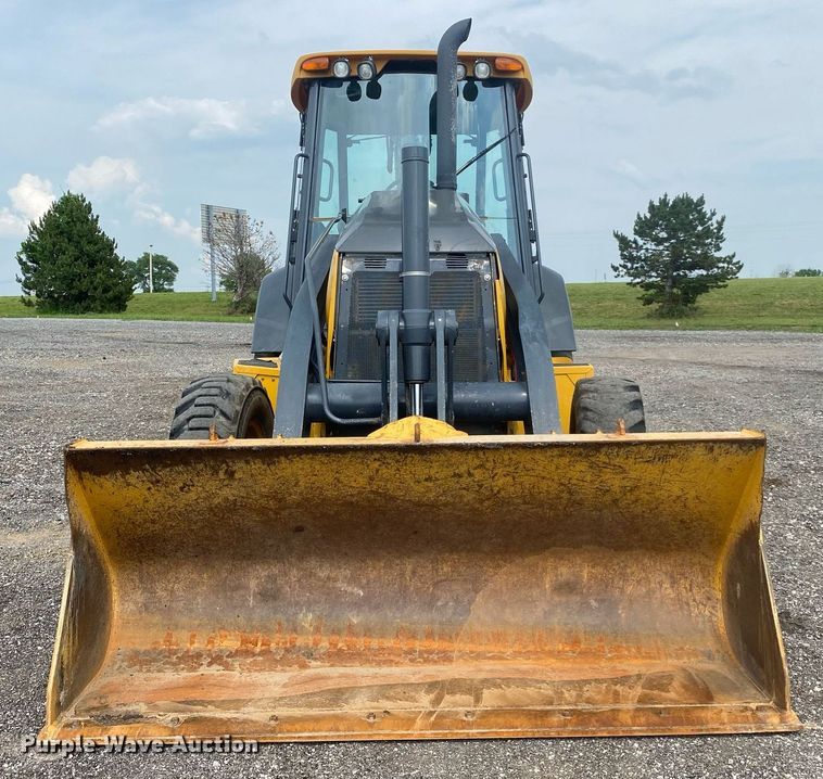 image for item KW9258 2018 John Deere 310SL  backhoe