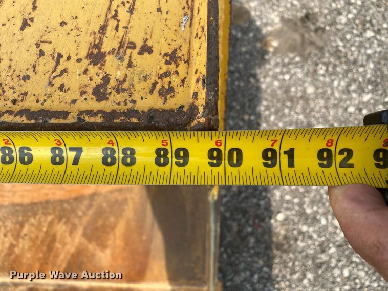 image for item KW9258 2018 John Deere 310SL  backhoe