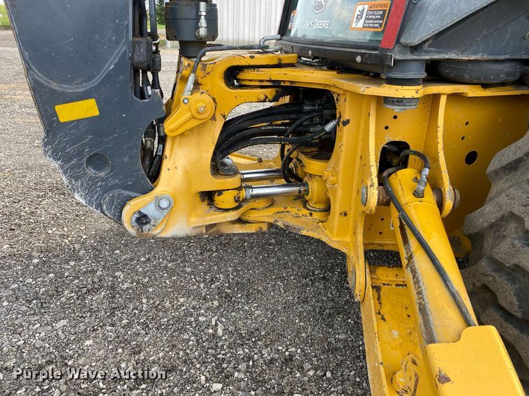image for item KW9258 2018 John Deere 310SL  backhoe