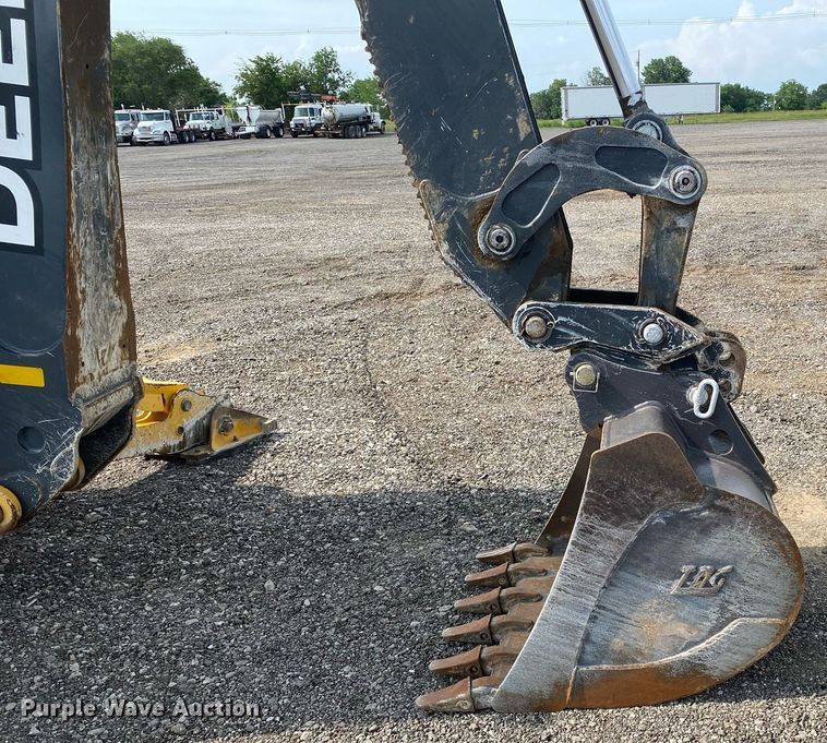 image for item KW9258 2018 John Deere 310SL  backhoe