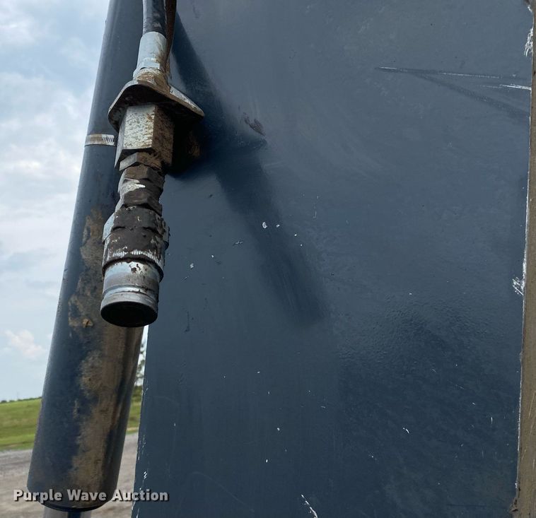 image for item KW9258 2018 John Deere 310SL  backhoe