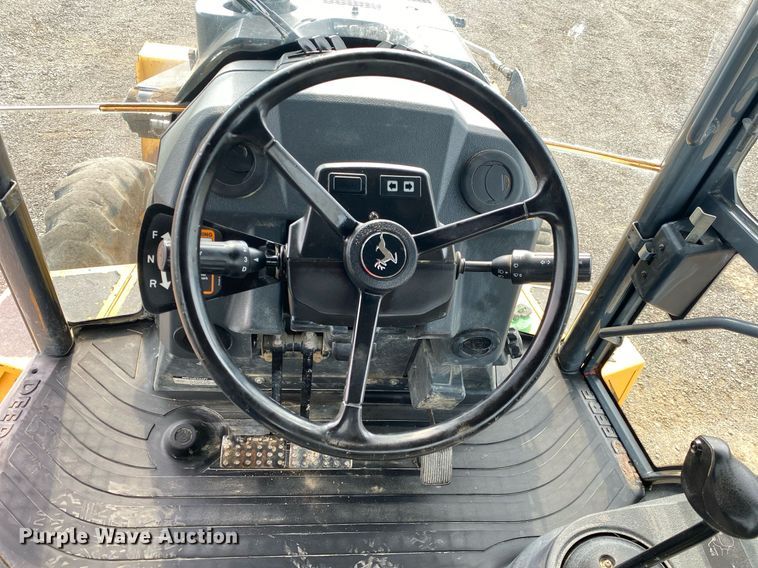 image for item KW9258 2018 John Deere 310SL  backhoe