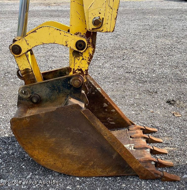 image for item KW9259 2002 New Holland LB75B  backhoe