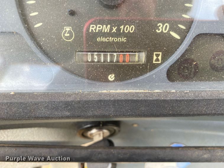 image for item KW9259 2002 New Holland LB75B  backhoe