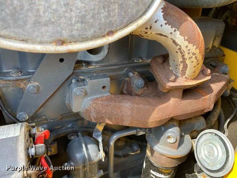 image for item KW9259 2002 New Holland LB75B  backhoe