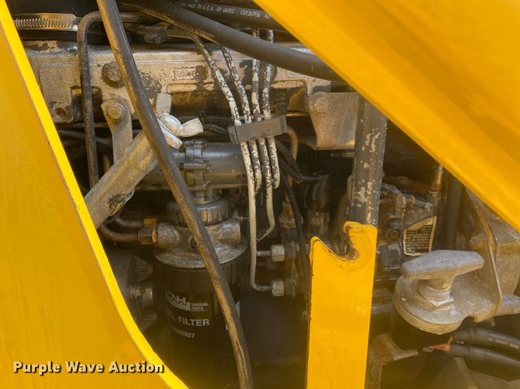 image for item KW9259 2002 New Holland LB75B  backhoe