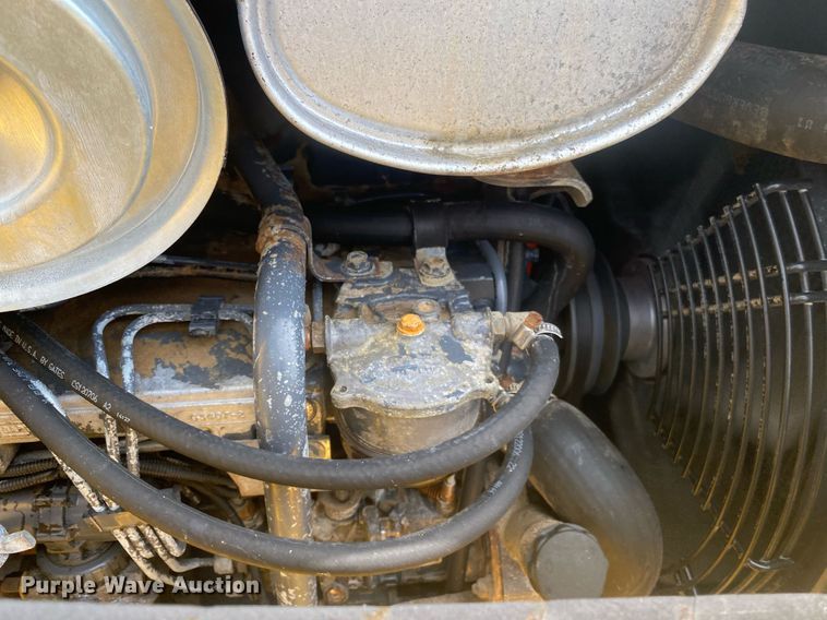 image for item KW9259 2002 New Holland LB75B  backhoe