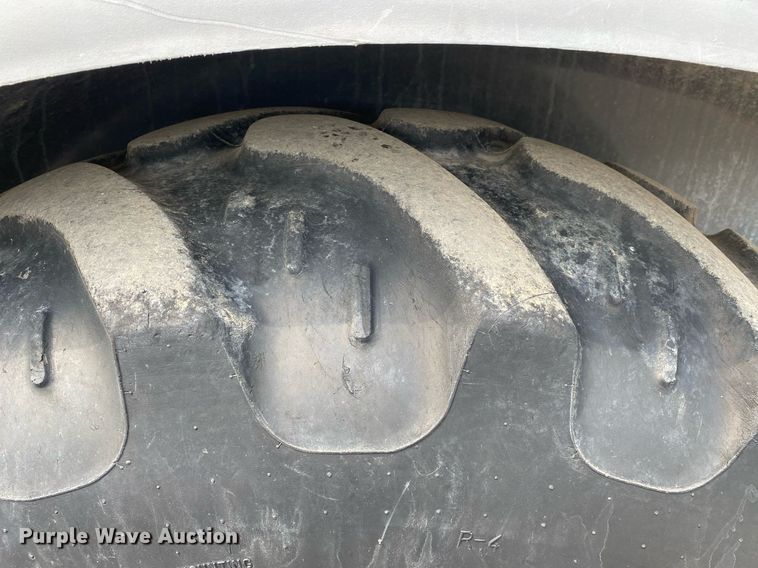 image for item KW9261 2016 Case 580 Super N  backhoe