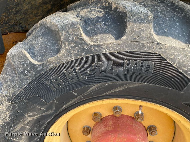 image for item KW9270 2005 Case 580 Super M II  backhoe