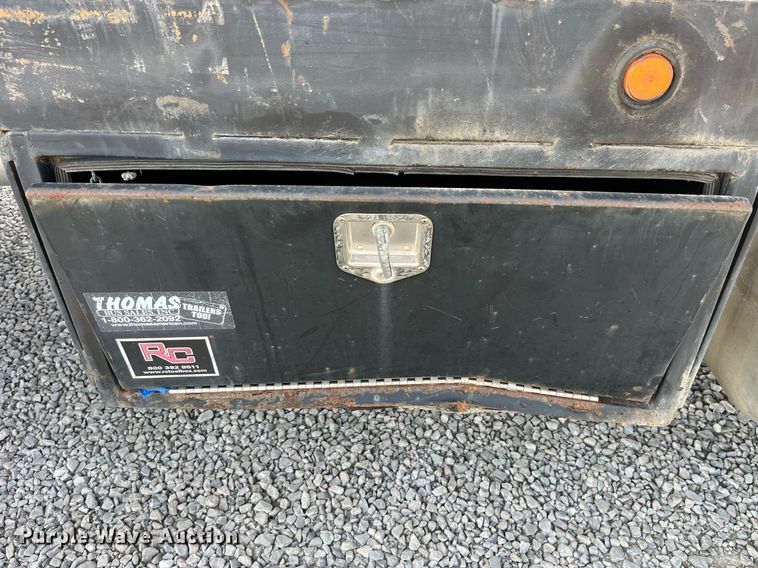 image for item LA9945 2006 International 7700  log loader truck