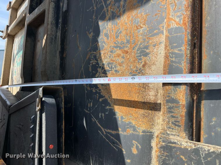 image for item LA9945 2006 International 7700  log loader truck