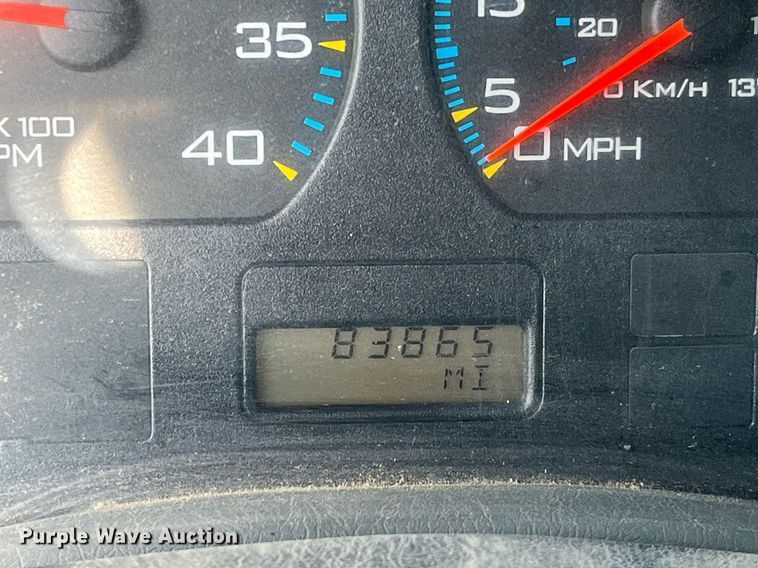 image for item LA9945 2006 International 7700  log loader truck