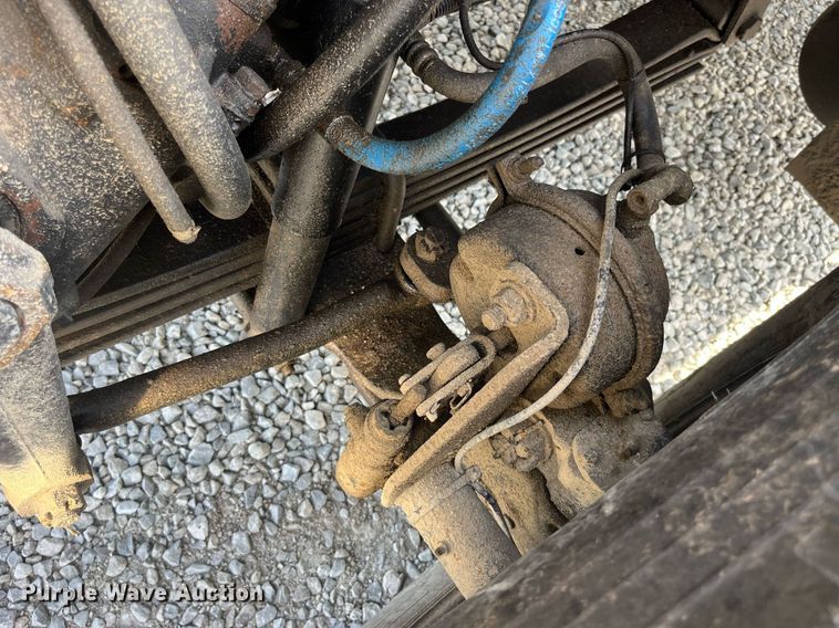 image for item LA9945 2006 International 7700  log loader truck