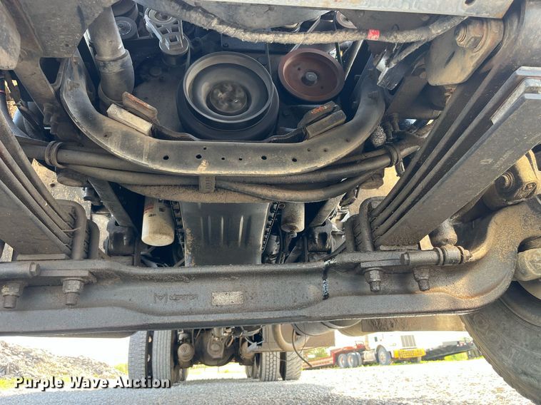 image for item LA9945 2006 International 7700  log loader truck