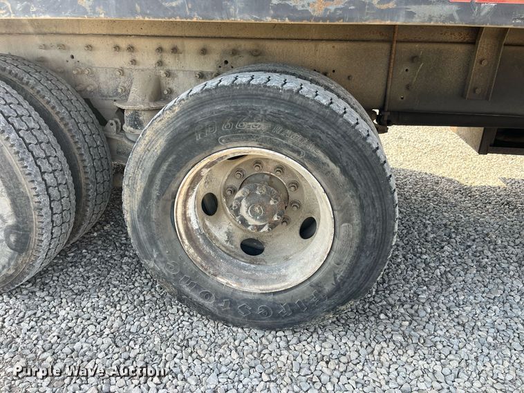 image for item LA9945 2006 International 7700  log loader truck