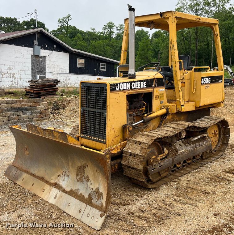 image for item LA9952 1996 John Deere 450G  dozer