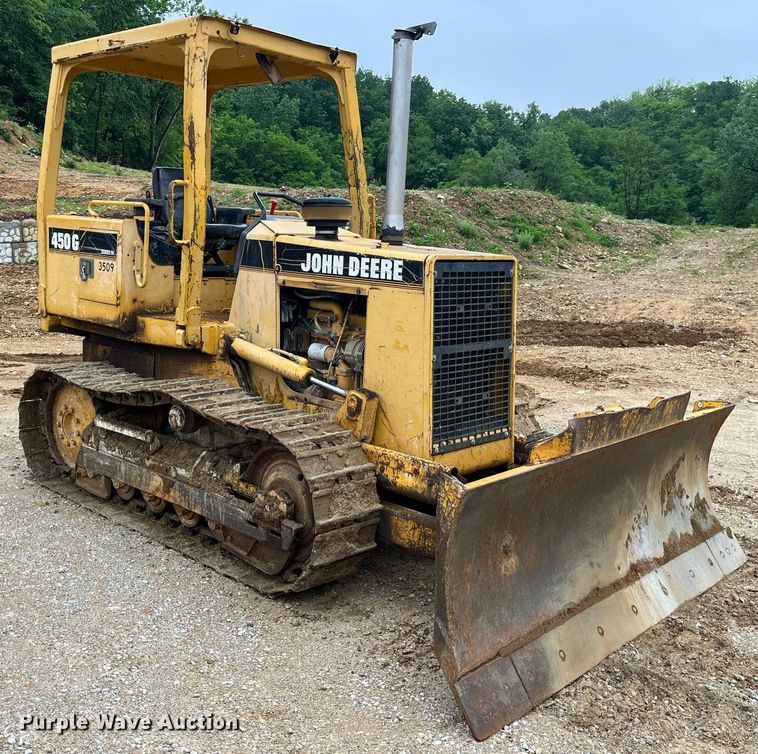 image for item LA9952 1996 John Deere 450G  dozer
