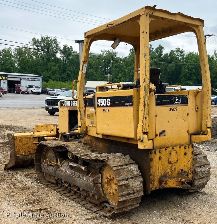 image for item LA9952 1996 John Deere 450G  dozer