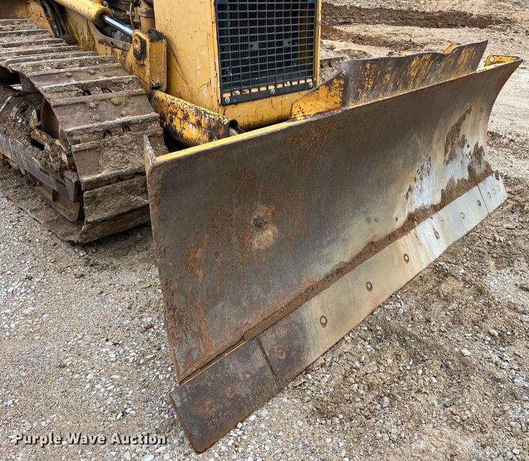 image for item LA9952 1996 John Deere 450G  dozer