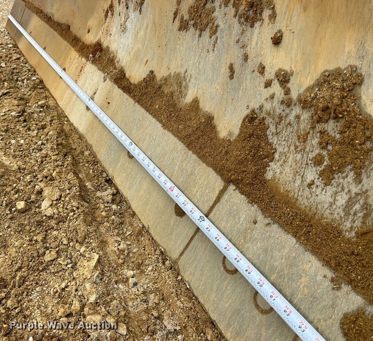 image for item LA9952 1996 John Deere 450G  dozer