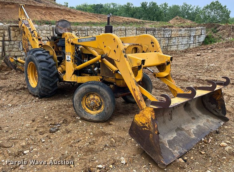 image for item LA9953 John Deere T5W3C  backhoe