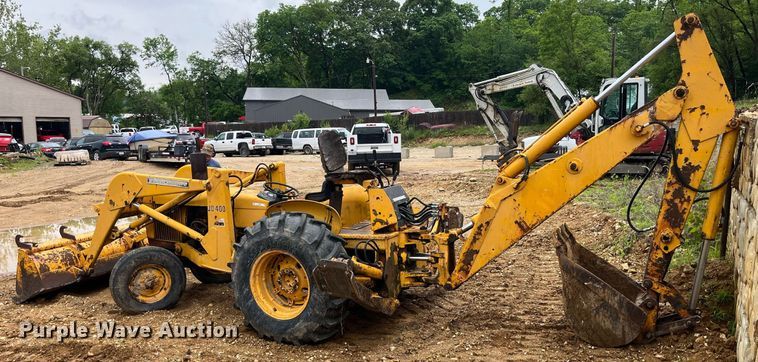 image for item LA9953 John Deere T5W3C  backhoe