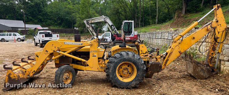 image for item LA9953 John Deere T5W3C  backhoe