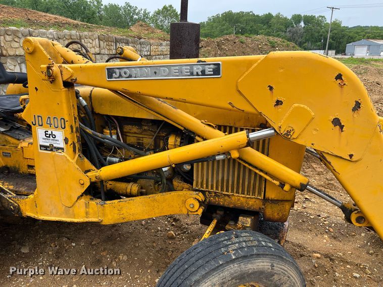 image for item LA9953 John Deere T5W3C  backhoe