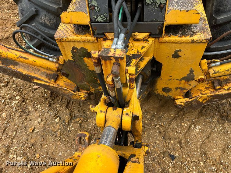 image for item LA9953 John Deere T5W3C  backhoe