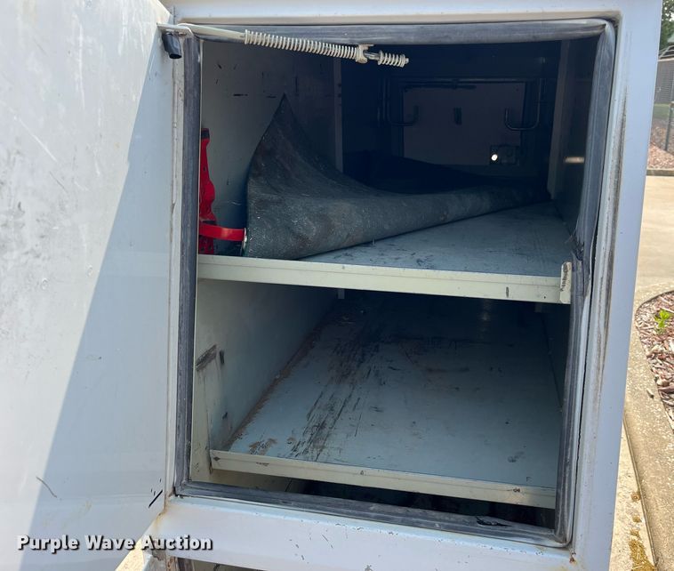 image for item LA9970 Toolbox