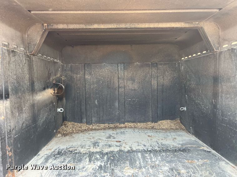 image for item LA9973 Chip bed