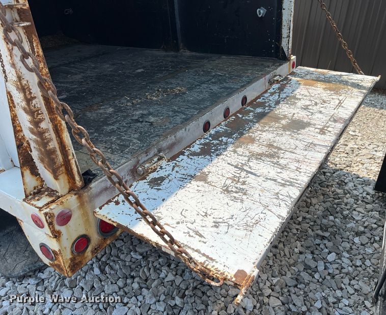 image for item LA9973 Chip bed