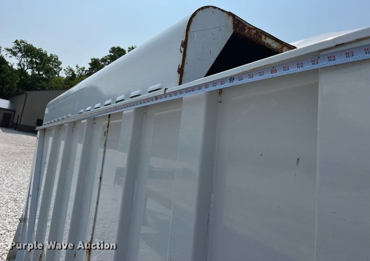 image for item LA9973 Chip bed