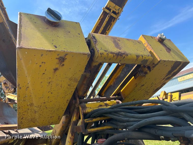 image for item LA9981 Vermeer TS44A  tree spade