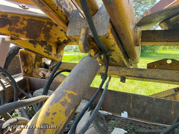 image for item LA9981 Vermeer TS44A  tree spade