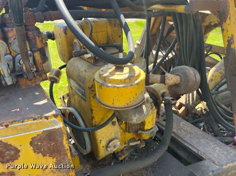 image for item LA9981 Vermeer TS44A  tree spade