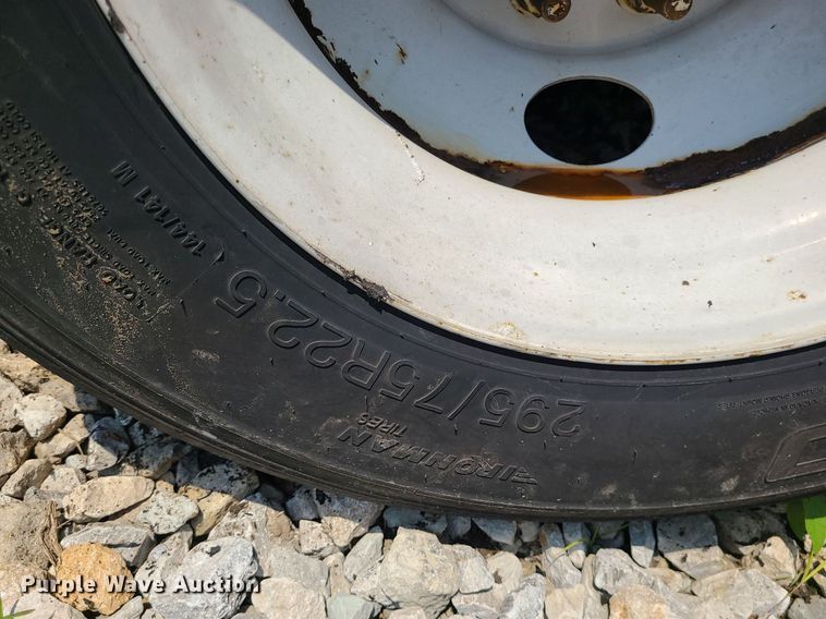 image for item LE9062 2006 Freightliner Business Class M2  dump truck