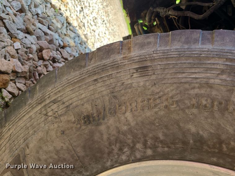 image for item LE9062 2006 Freightliner Business Class M2  dump truck